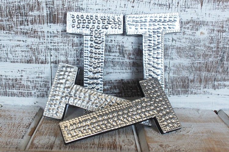 Mala Dekorativna Aluminijska Slova - T