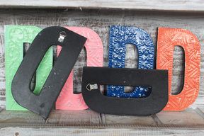 Slovo "D" - Razne Boje - 15 cm