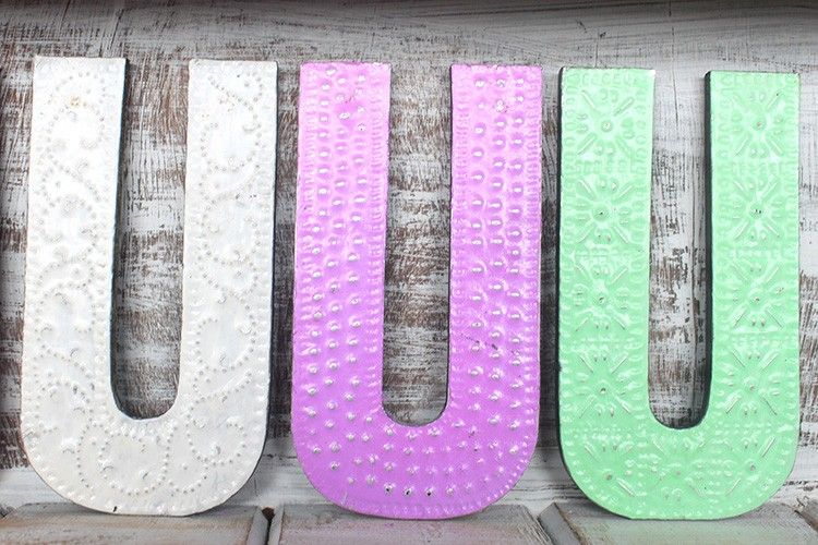 Slovo "U" - Razne Boje - 15 cm