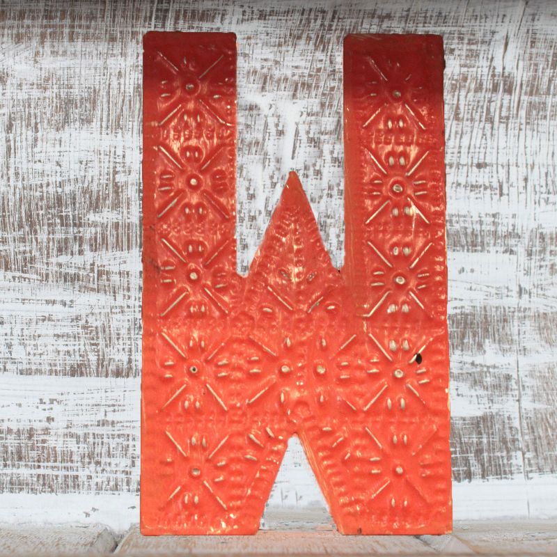Slovo "W" - Razne Boje - 15 cm