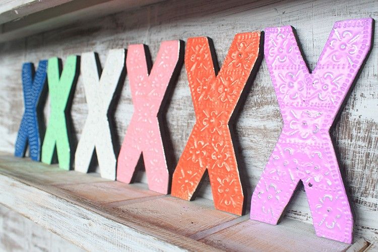 Slovo "X" - Razne Boje - 15 cm