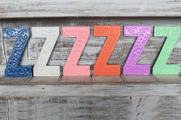 Slovo "Z" - Razne Boje - 15 cm