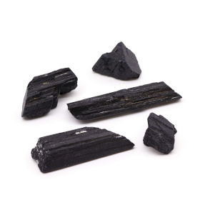 Mineralni Uzorci - Indijski Turmalin 1 kg (otprilike 20-30 komada - 5-10 cm)